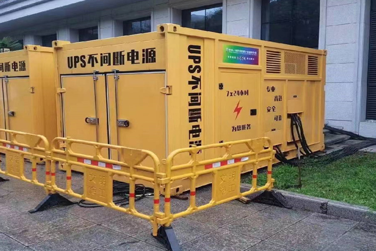 五龙口镇发电机租赁施工现场